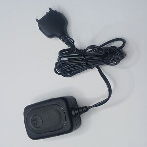 Motorola AC Power Supply Wall Charger DCH4-050US-0302 Black NNTN6257A OEM